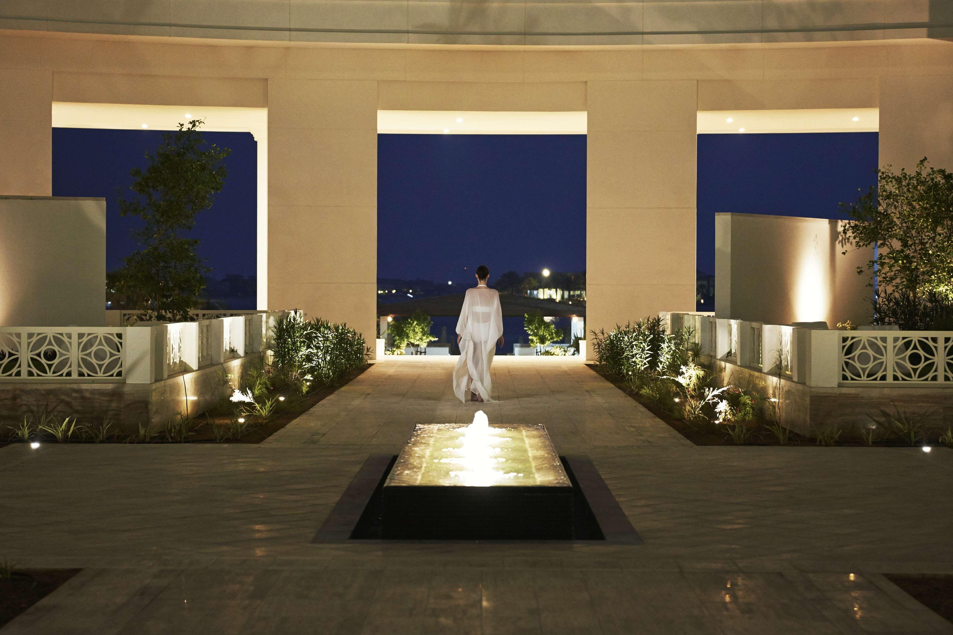 Waldorf Astoria Dubai Palm Jumeirah Esterno foto The Oberoi, Mumbai