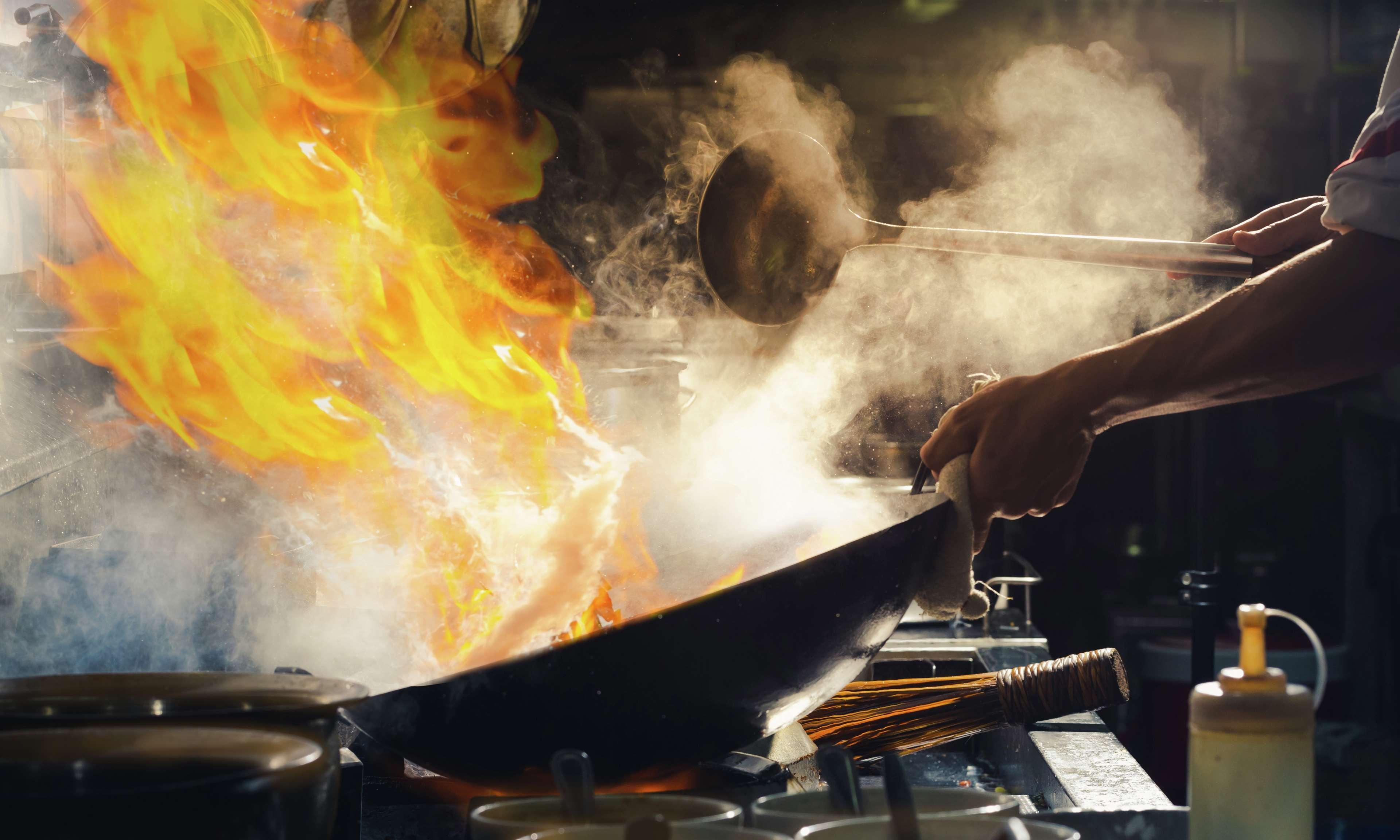 Waldorf Astoria Dubai Palm Jumeirah Esterno foto A wok in use