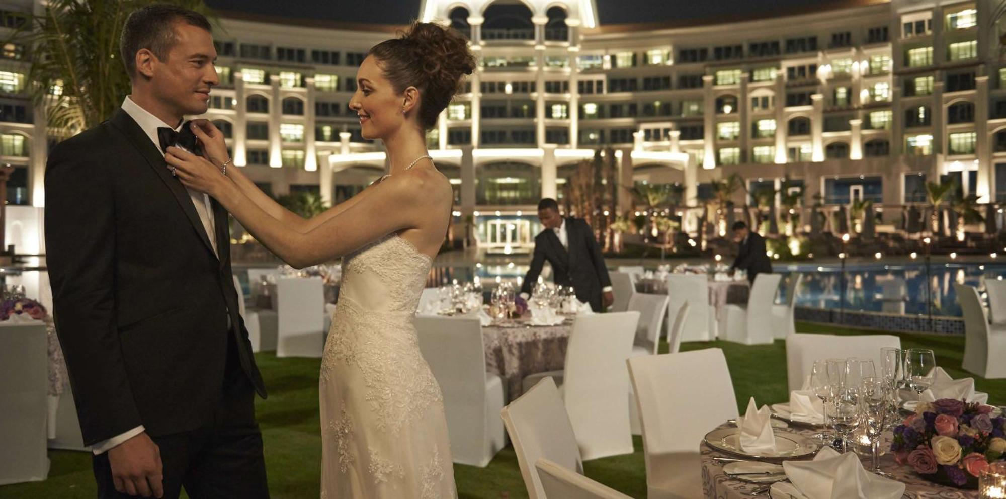 Waldorf Astoria Dubai Palm Jumeirah Esterno foto Wedding reception at the hotel