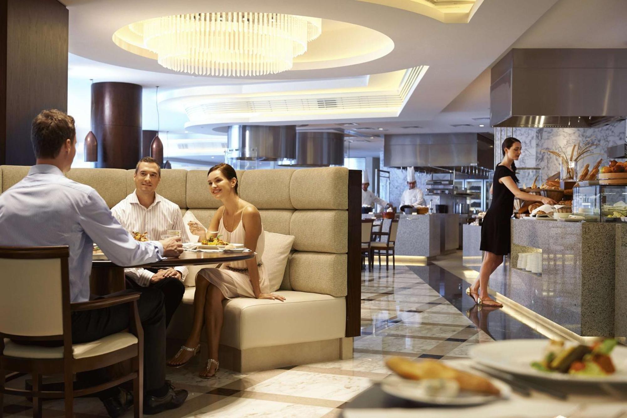 Waldorf Astoria Dubai Palm Jumeirah Esterno foto The restaurant