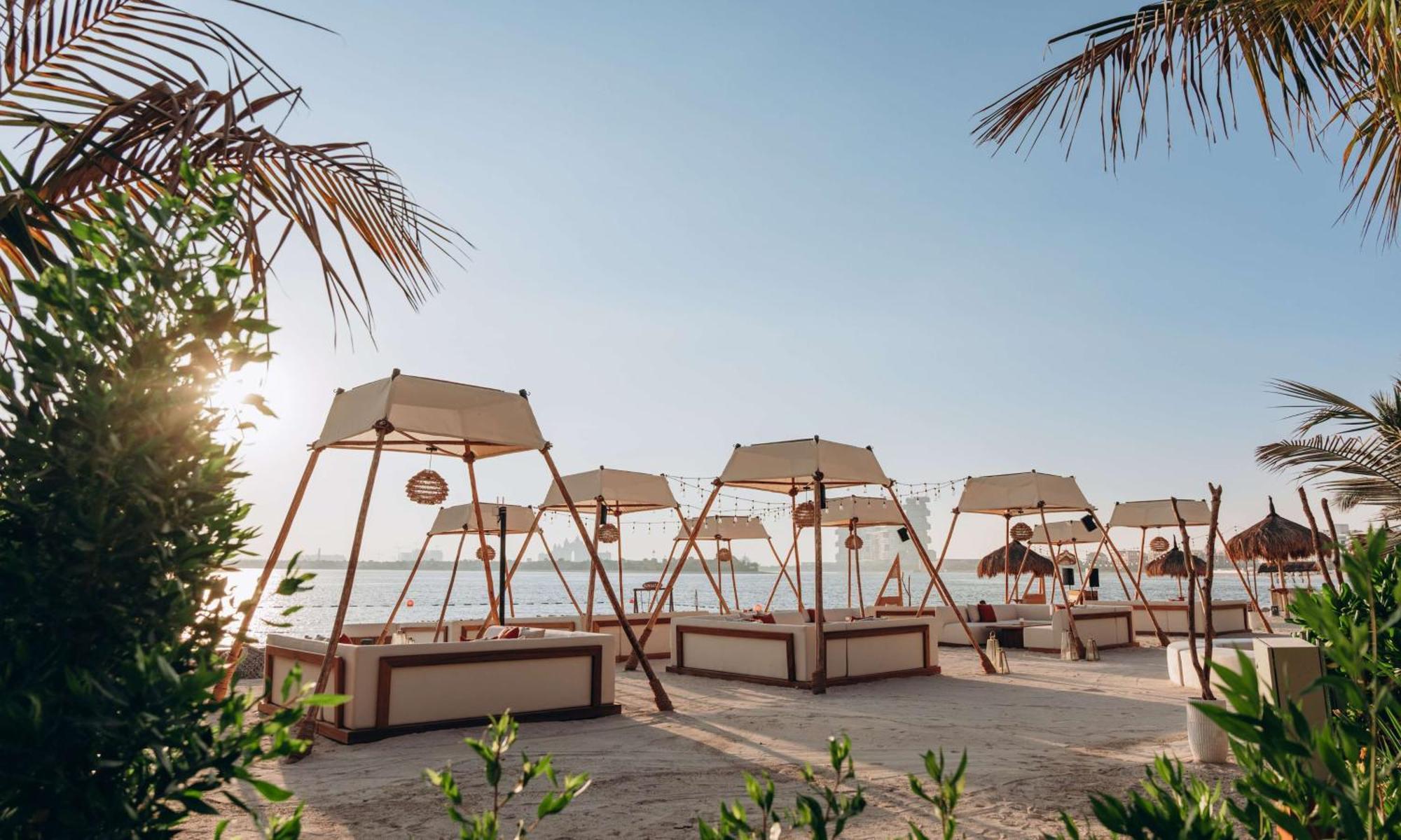 Waldorf Astoria Dubai Palm Jumeirah Esterno foto Beach at the resort